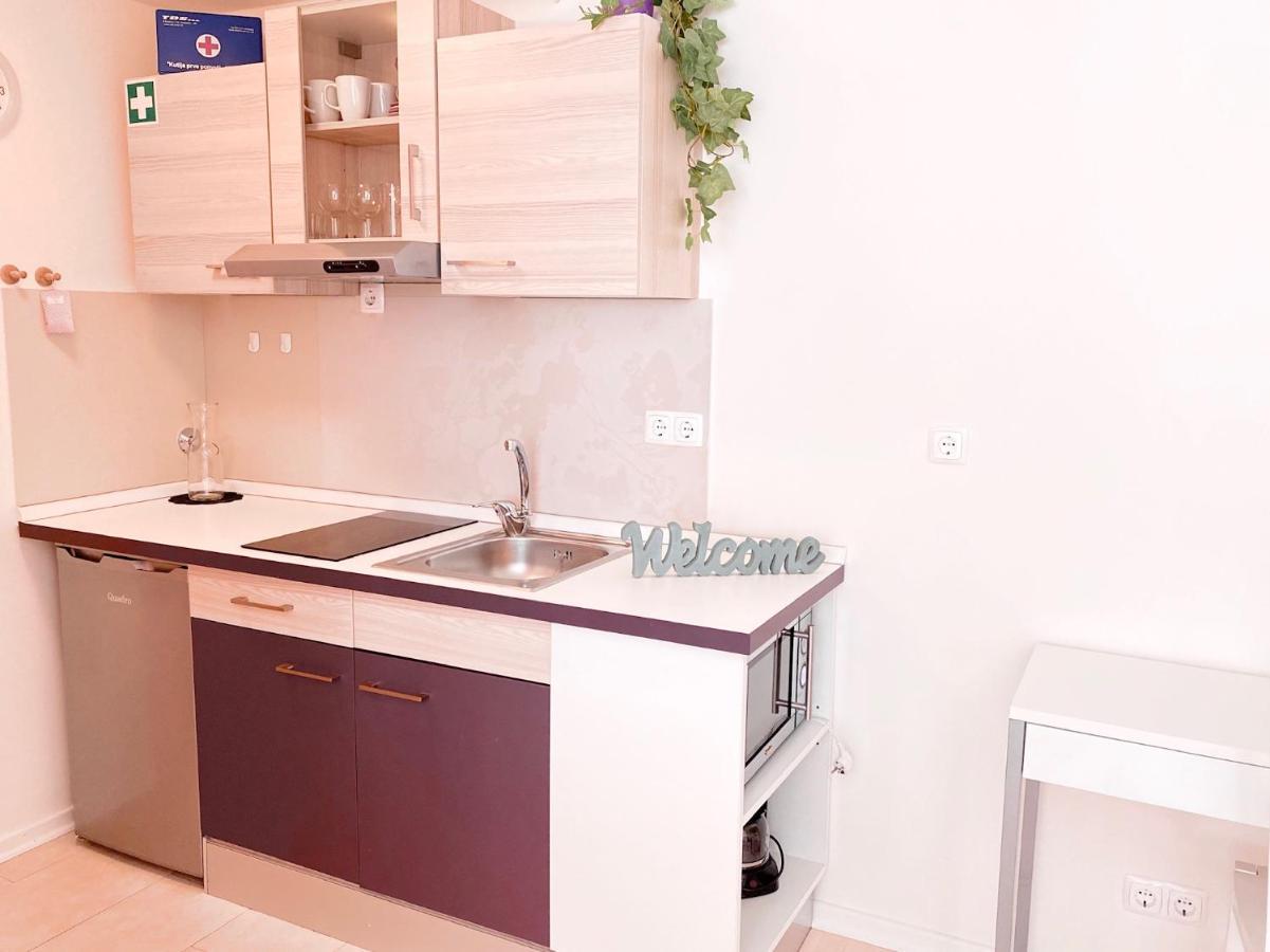 Apartments Makado Ровинь Экстерьер фото