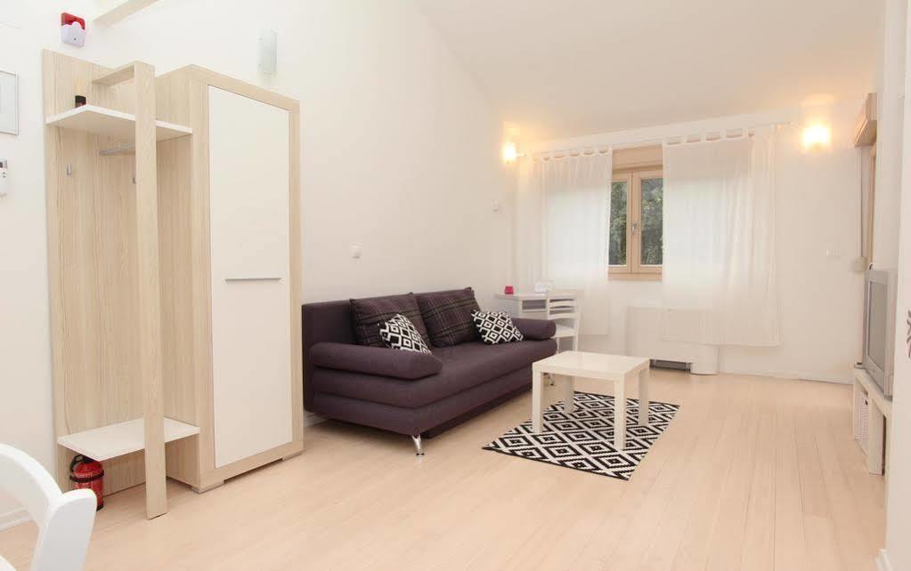 Apartments Makado Ровинь Экстерьер фото